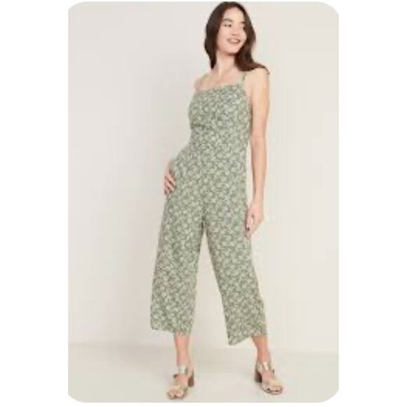 Old Navy Square Neck Cami Jump Suit - Picture 1 of 11
